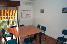 Another classroom where Tom tried to cut off his finger while playing with the persiana.