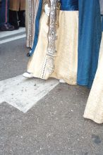 This is an example of a penitente calzado (in socks).